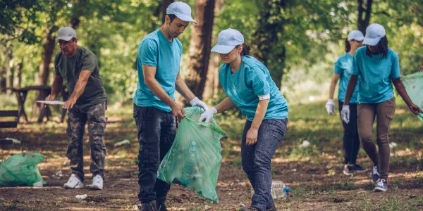Como engajar e mobilizar voluntários para causas sociais