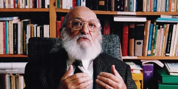 Paulo Freire - Líderes sociais exemplos de inspiração